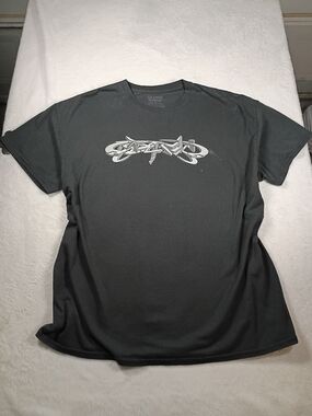 Graffiti Logo Graphic T-Shirt Men’s XL Black Streetwear Tee Gildan